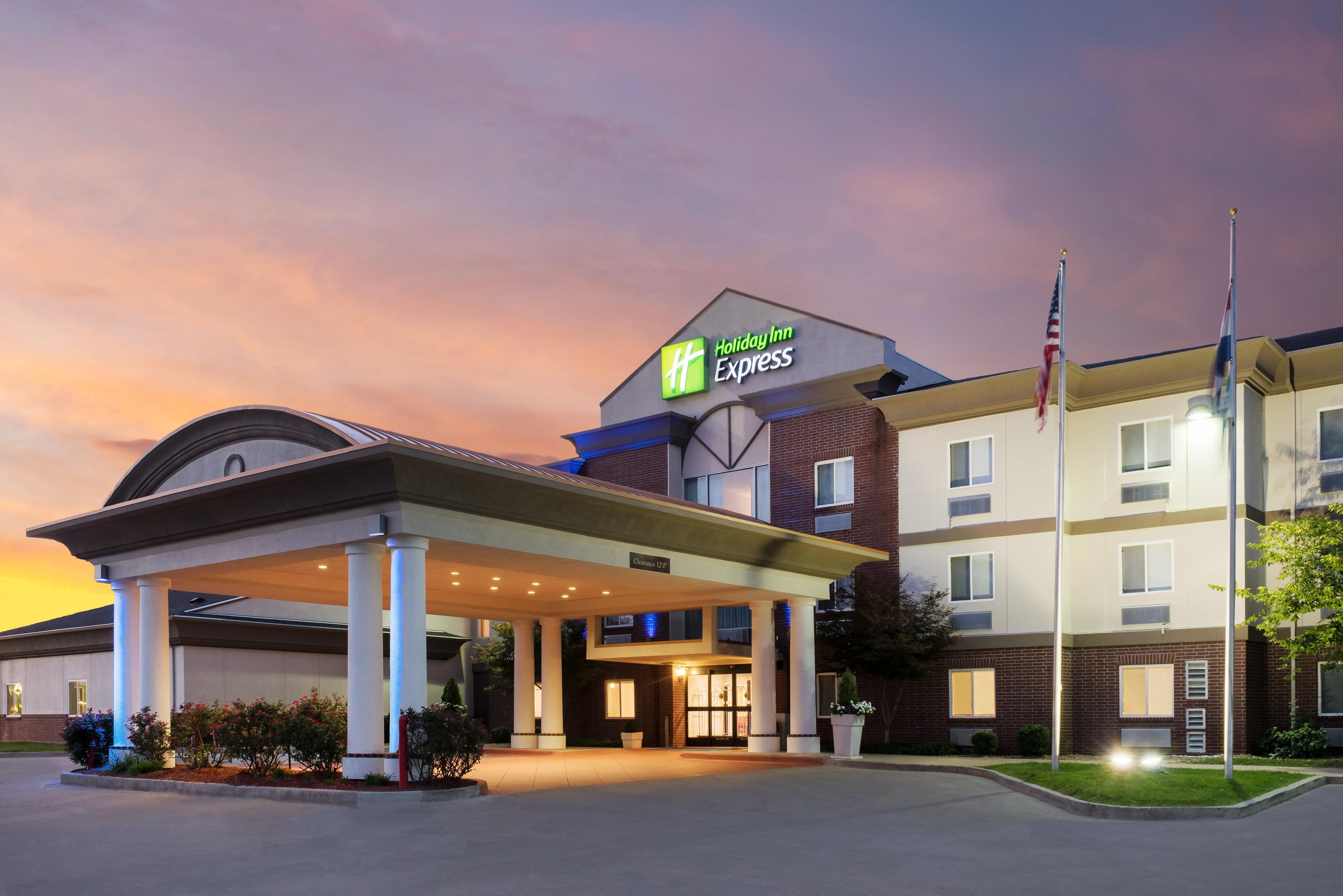 Holiday Inn Express Warrenton By Ihg Екстер'єр фото