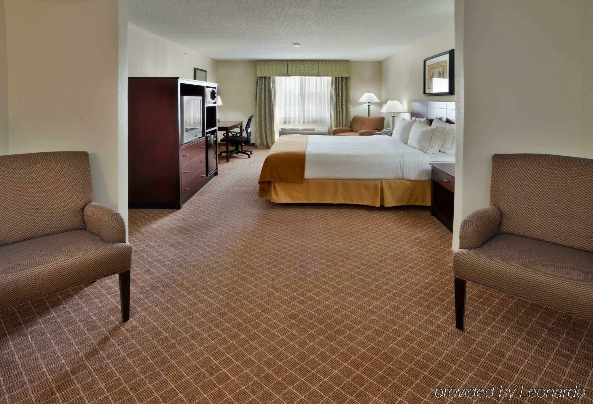 Holiday Inn Express Warrenton By Ihg Екстер'єр фото
